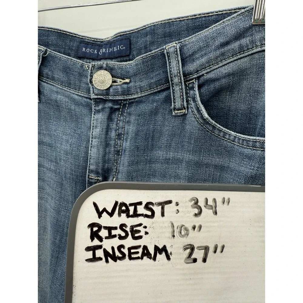 Rock & Republic Kendall Jeans Women's‎ Size 12 Straight Leg Embroidered Pockets
